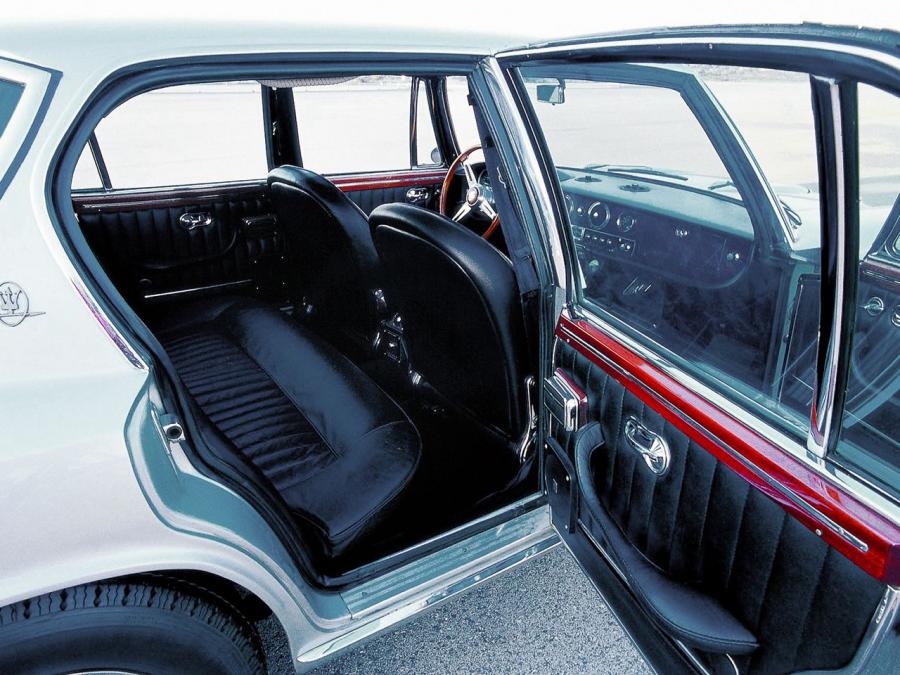  Maserati Quattroporte 1966 года  (фото 7 из 10)